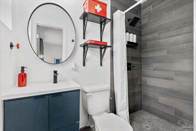 204 Fairfax Dr, Pensacola, FL 32503