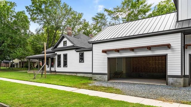 309 E Bessemer Avenue, Greensboro, NC 27401