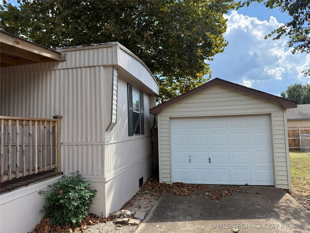 607 Terrace, Sulphur, OK 73086