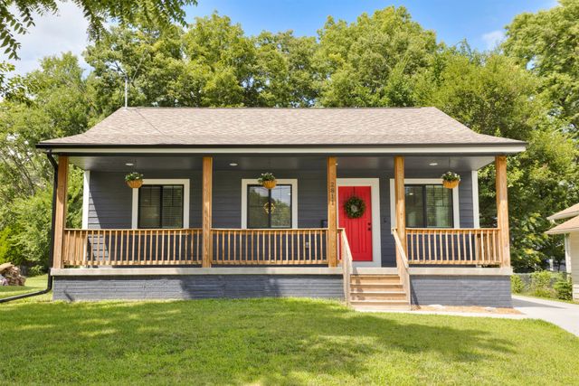 2811 Payne Road, Des Moines, IA 50310