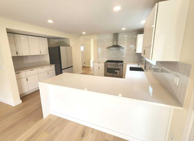 6658 Radley Drive, Spring, TX 77379