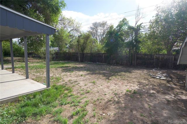647 S Jasmine Way, Denver, CO 80224