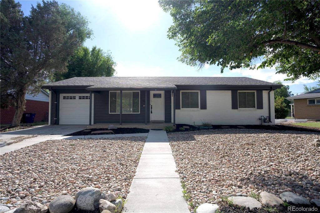 647 S Jasmine Way, Denver, CO 80224