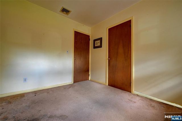 301 Grand Boulevard, Emerson, NJ 07630