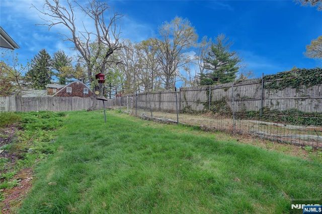 301 Grand Boulevard, Emerson, NJ 07630