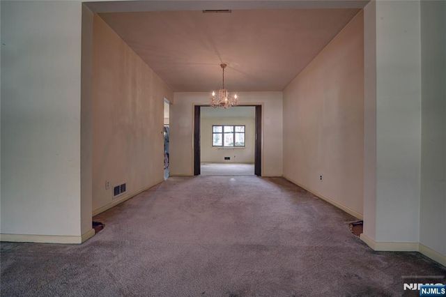 301 Grand Boulevard, Emerson, NJ 07630