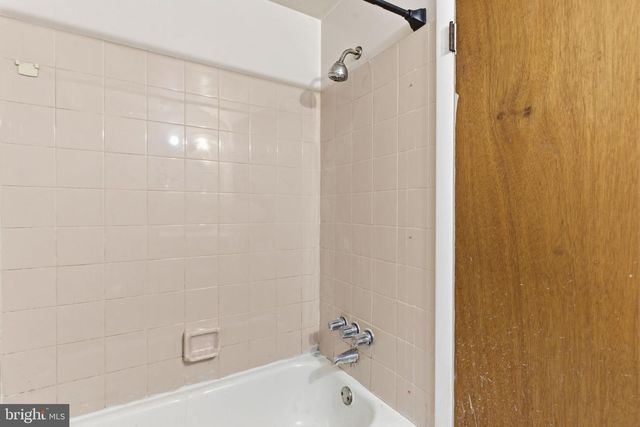 1337 E SNYDER AVE, Philadelphia, PA 19148