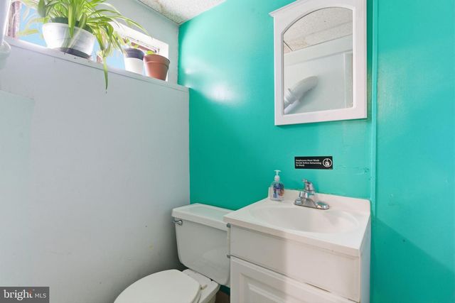 1337 E SNYDER AVE, Philadelphia, PA 19148