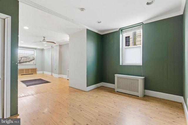 1337 E SNYDER AVE, Philadelphia, PA 19148