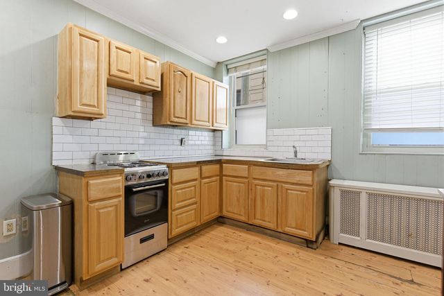 1337 E SNYDER AVE, Philadelphia, PA 19148