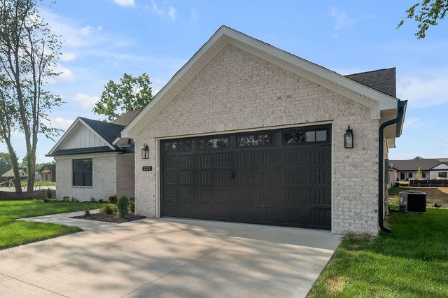 221 Madison Avenue, Nicholasville, KY 40356