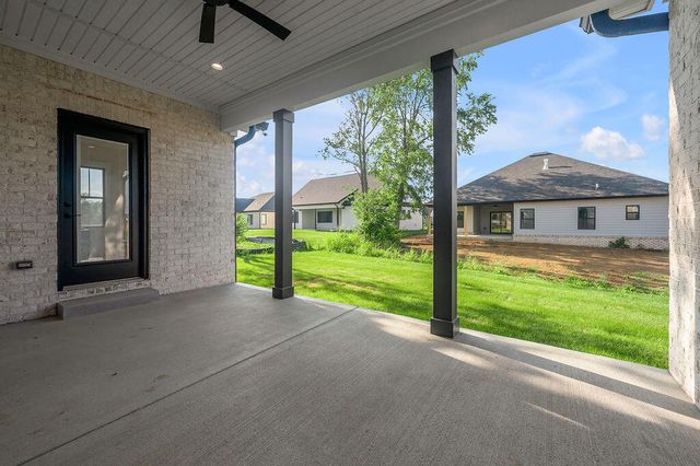 221 Madison Avenue, Nicholasville, KY 40356