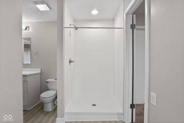 1618 N Shortridge Road, Indianapolis, IN 46219