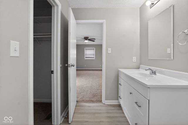 1618 N Shortridge Road, Indianapolis, IN 46219