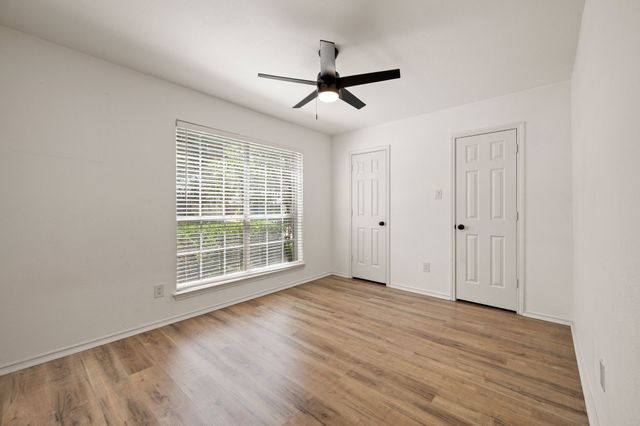1208 Hanover Drive, Euless, TX 76040
