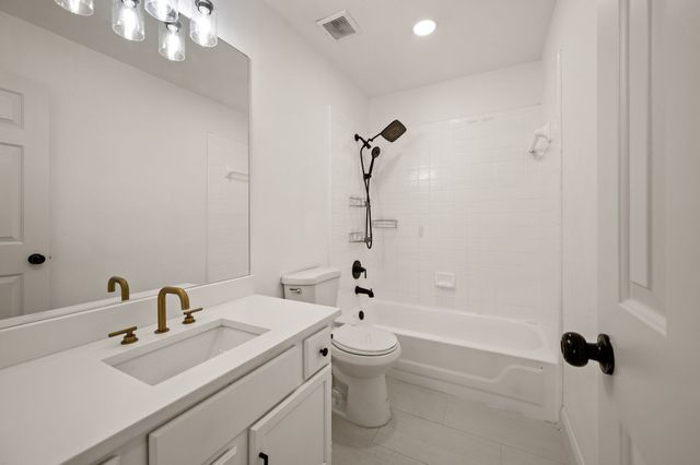 1208 Hanover Drive, Euless, TX 76040