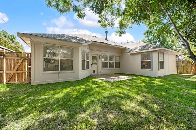 1208 Hanover Drive, Euless, TX 76040