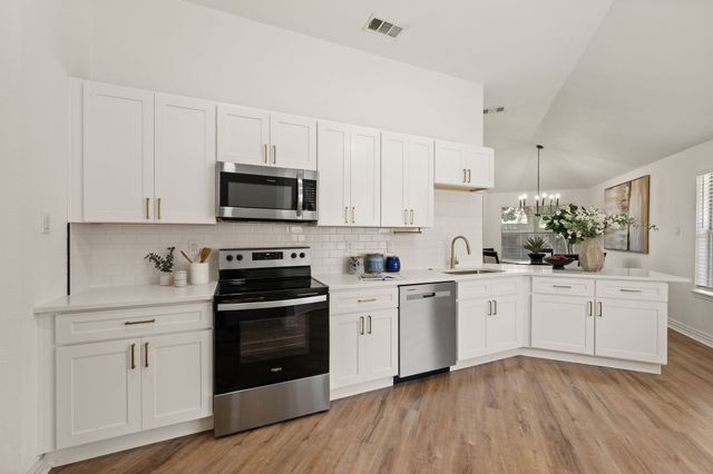 1208 Hanover Drive, Euless, TX 76040