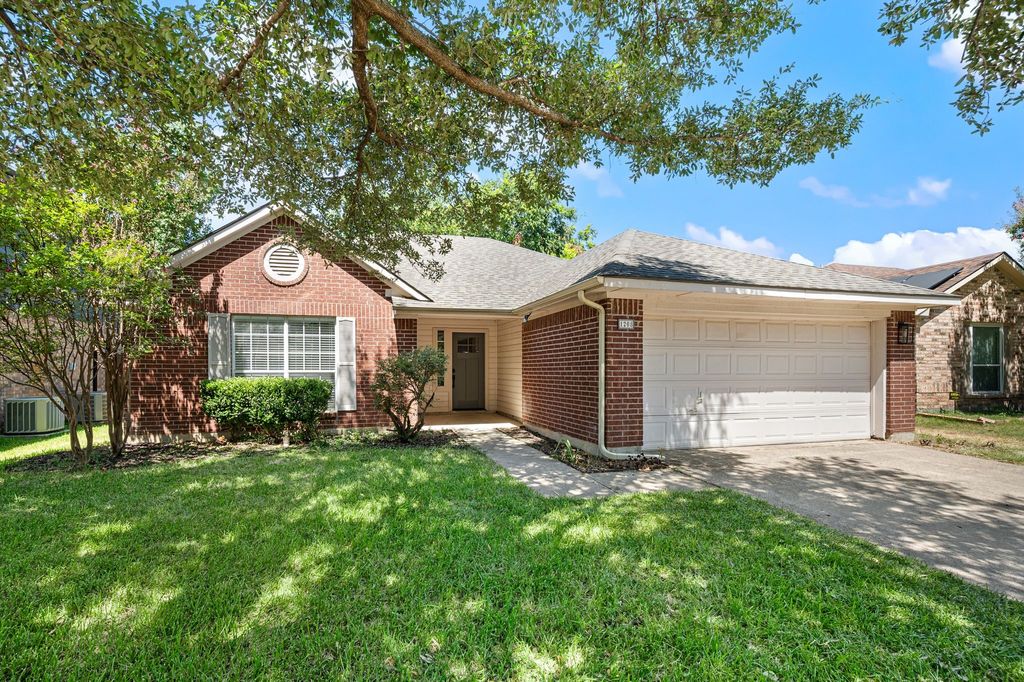 1208 Hanover Drive, Euless, TX 76040