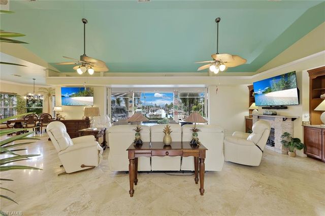 907 SW 51st TER, Cape Coral, FL 33914