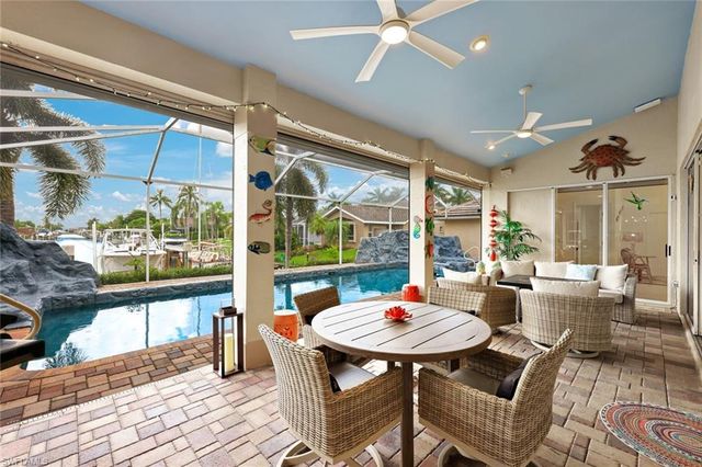907 SW 51st TER, Cape Coral, FL 33914