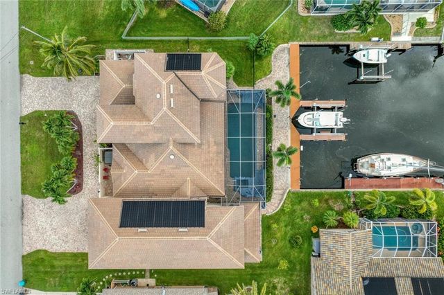 907 SW 51st TER, Cape Coral, FL 33914