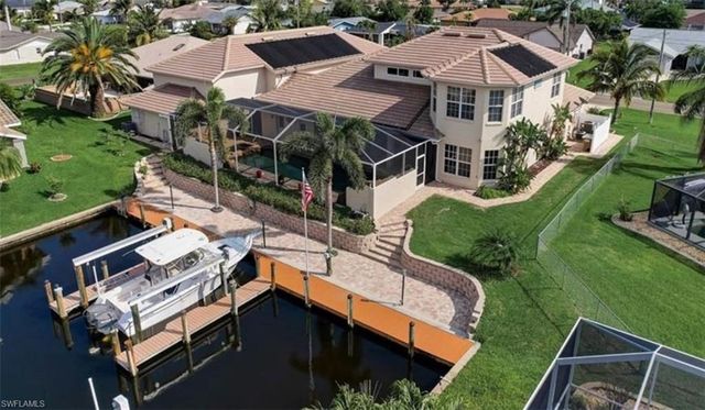 907 SW 51st TER, Cape Coral, FL 33914