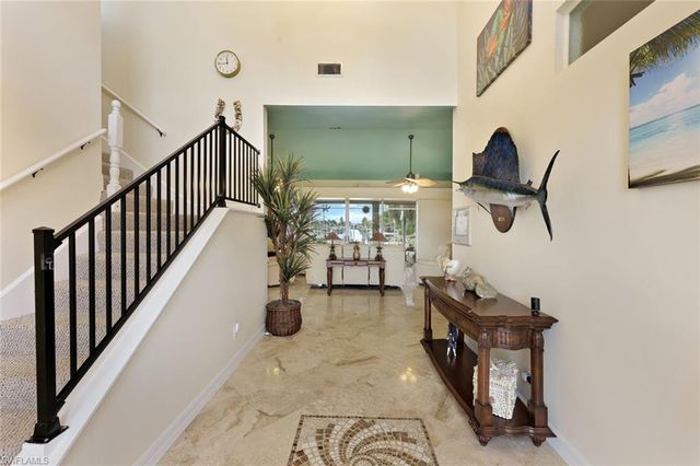 907 SW 51st TER, Cape Coral, FL 33914