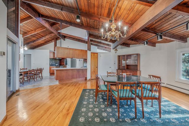 10 Sylvan Lane, Miller Place, NY 11764