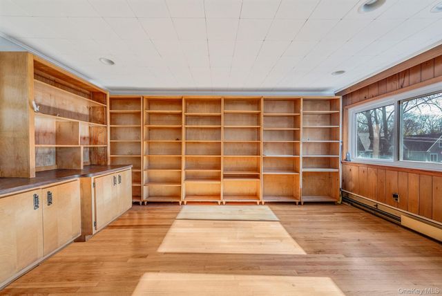 10 Sylvan Lane, Miller Place, NY 11764