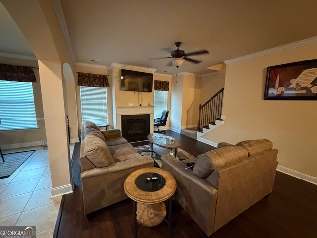 10 Oakwood Drive, Covington, GA 30016