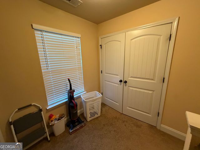 10 Oakwood Drive, Covington, GA 30016