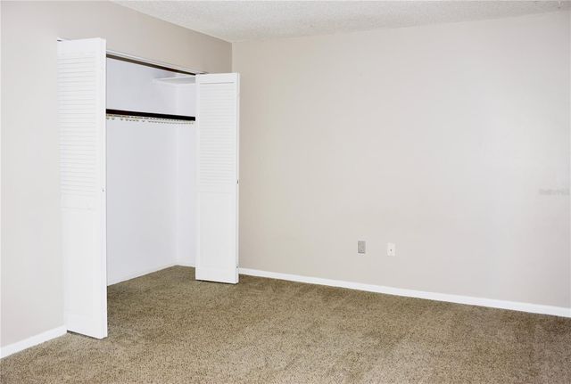 1920 E EDGEWOOD DRIVE A8, Lakeland, FL 33803