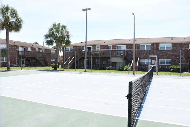 1920 E EDGEWOOD DRIVE A8, Lakeland, FL 33803