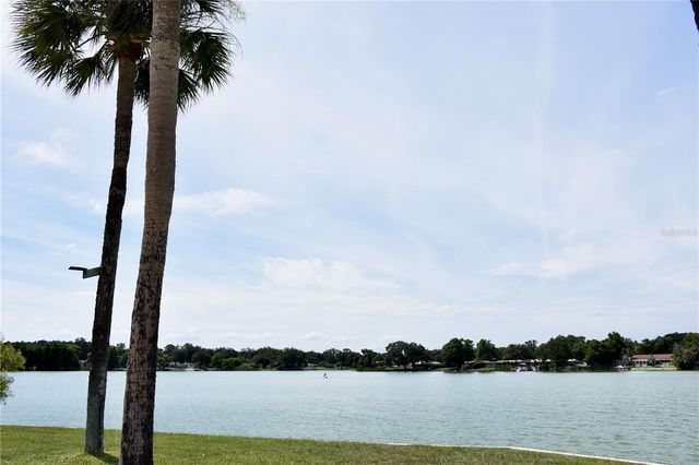 1920 E EDGEWOOD DRIVE A8, Lakeland, FL 33803