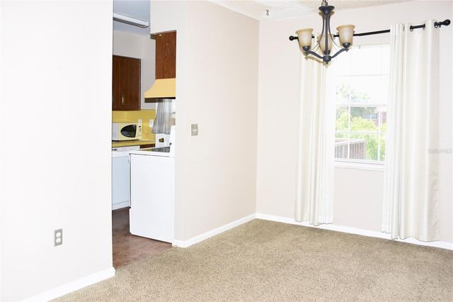 1920 E EDGEWOOD DRIVE A8, Lakeland, FL 33803