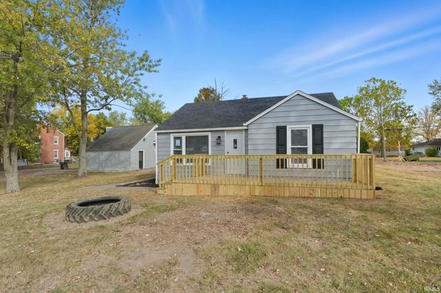 4411 Wayne Trace, Fort Wayne, IN 46806