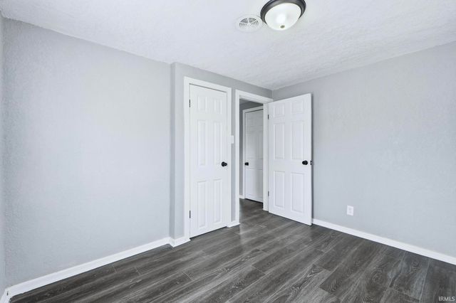 4411 Wayne Trace, Fort Wayne, IN 46806