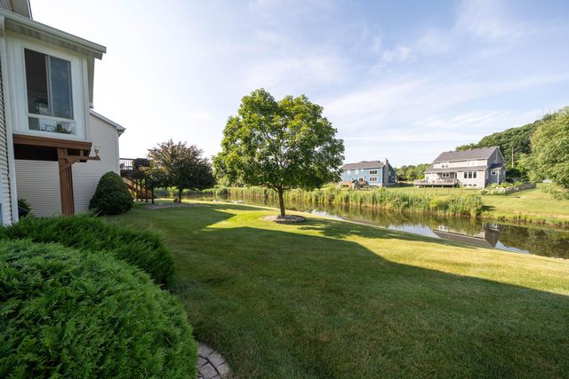 956 Ryan Court, Crown Point, IN 46307
