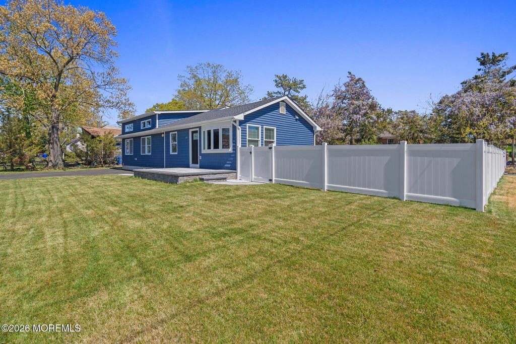 414 19th Avenue, Brick, NJ 08724