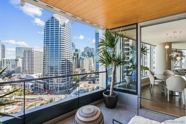 888 W E Street 1705, San Diego, CA 92101