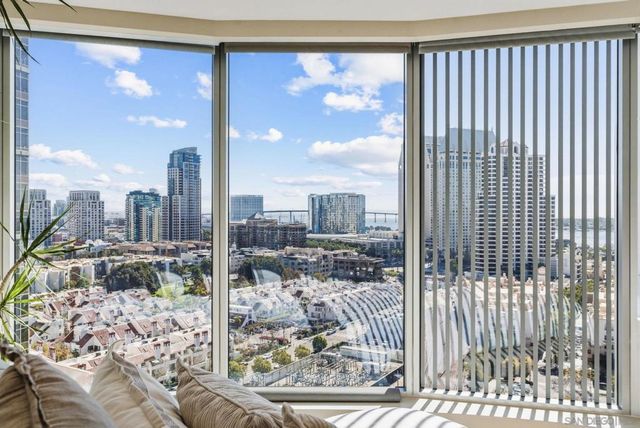 888 W E Street 1705, San Diego, CA 92101