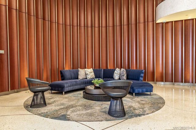 888 W E Street 1705, San Diego, CA 92101