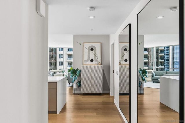 888 W E Street 1705, San Diego, CA 92101