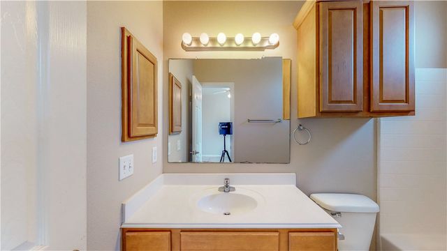 305 Holleman Drive 1306, College Station, TX 77840