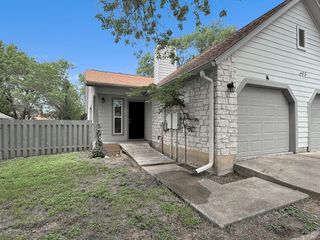 403 Fantail LOOP A, Lakeway, TX 78734