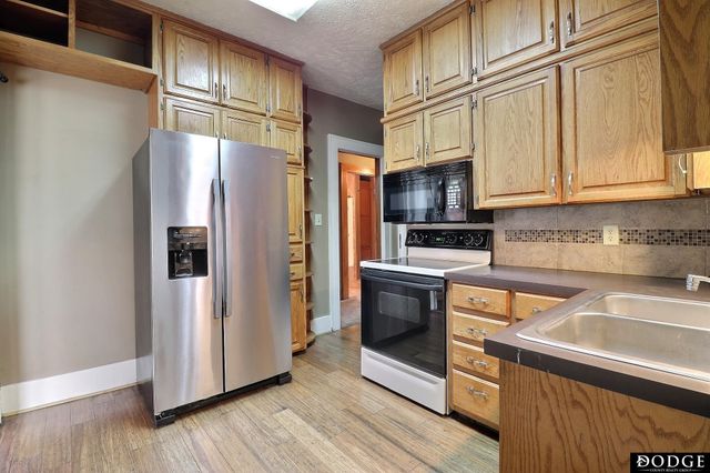 1521 N Broad Street, Fremont, NE 68025