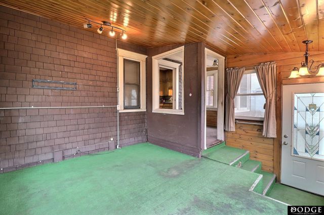 1521 N Broad Street, Fremont, NE 68025