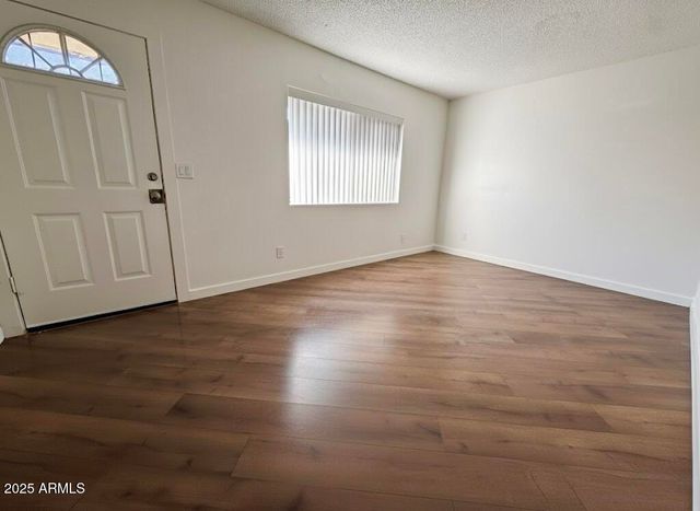 10215 N 8TH Avenue 1, Phoenix, AZ 85021