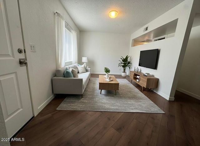 10215 N 8TH Avenue 1, Phoenix, AZ 85021